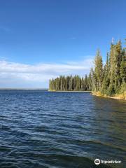 Lewis Lake Picnic Area