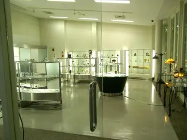 群馬ガラス工芸美術館