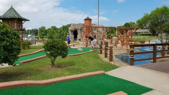 Salty Harbor Mini Golf & Fun Park