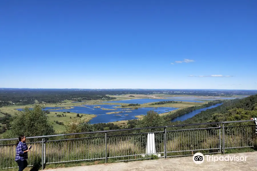 Hawkesbury lookout