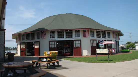 Paragon Carousel and Museum