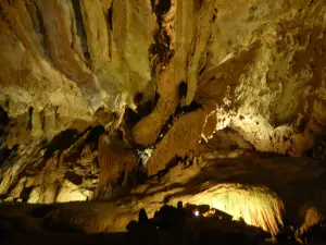 Grand Caverns