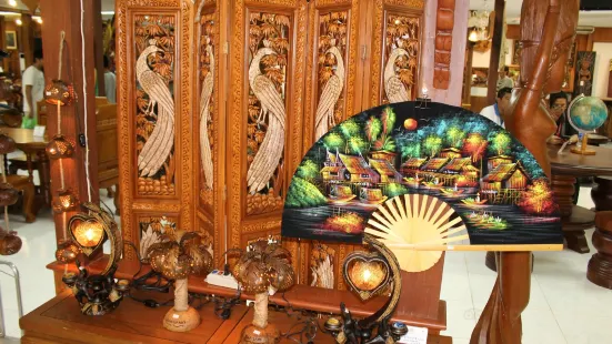 Royal Thai Handicraft Center Company