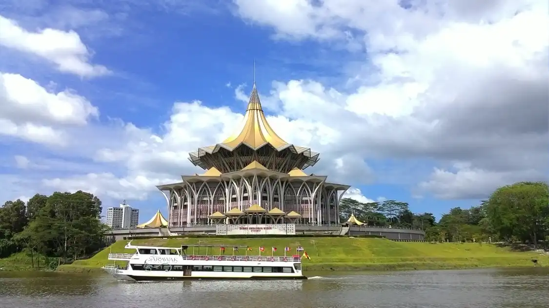Hotels near Dewan Undangan Negeri Sarawak