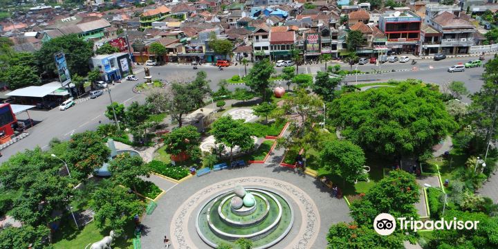 Batu City Square