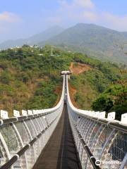 山川琉璃吊橋