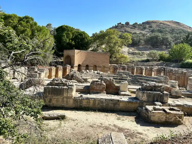 فنادق في Gortyn