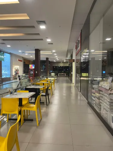 Vogue Square