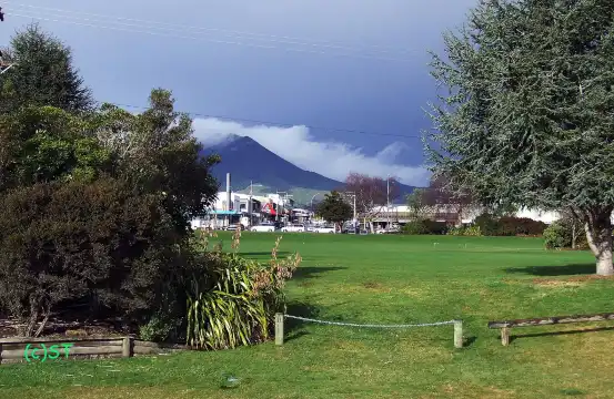 Hotels near Tongariro Domain