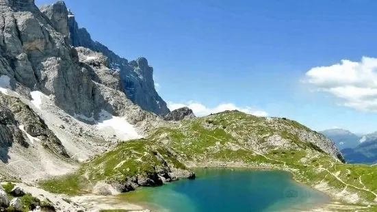 Lago di Coldai