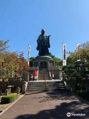 Nichiren Shonin Bronze Statue