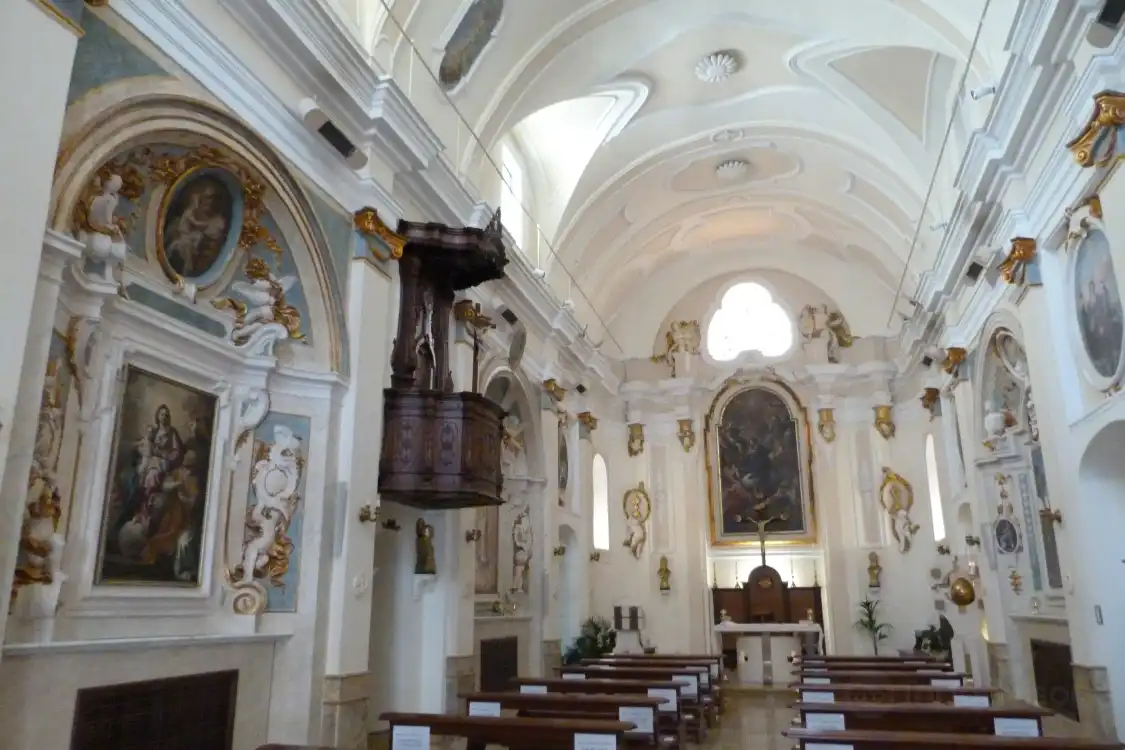 Hotel in zona Chiesa Parrocchiale della Santissima Trinità