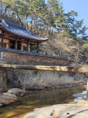 Manhyujeong Pavilion