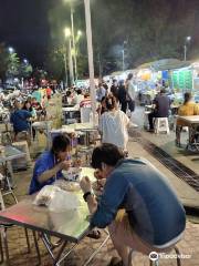 Thung Sri Muang Night Market