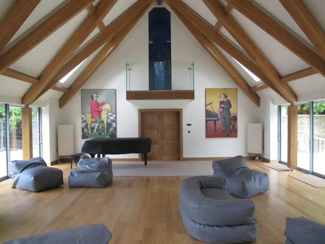 Hotels near Cooper Hall