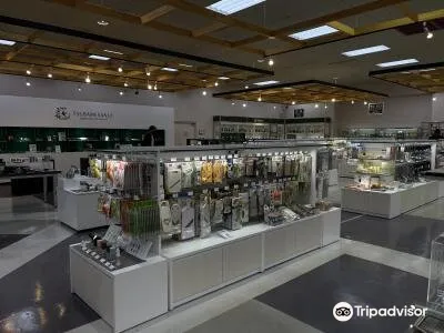 1_Roadside Station TSUBAMESANJO Regional Products Center