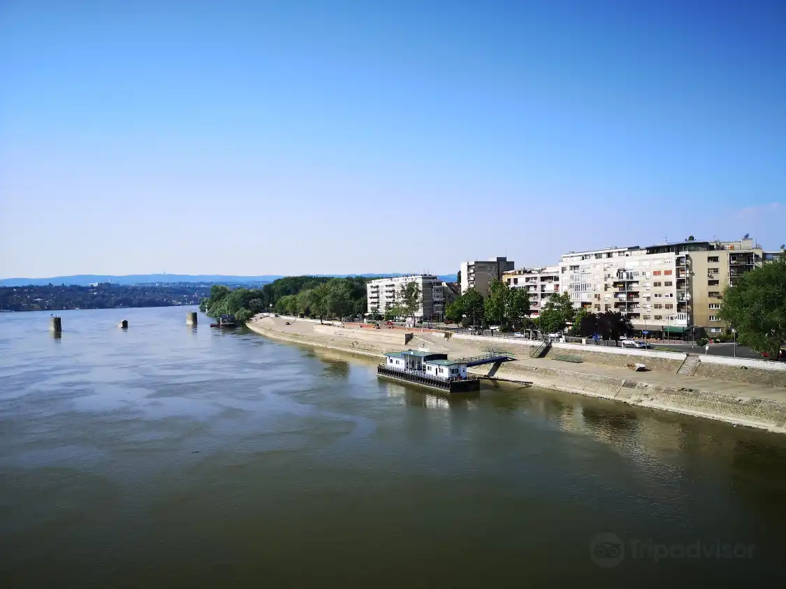 Hotels near Dunav (The Danube)