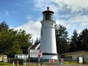 Umpqua River Lighthouse, Museum,and Gift shop