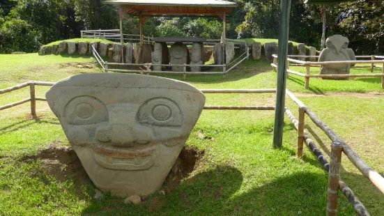 Parque Arqueológico De San Agustin