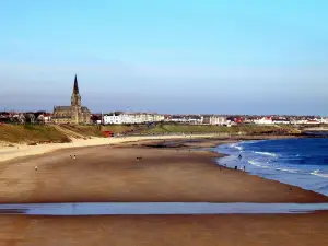 Long Sands Beach