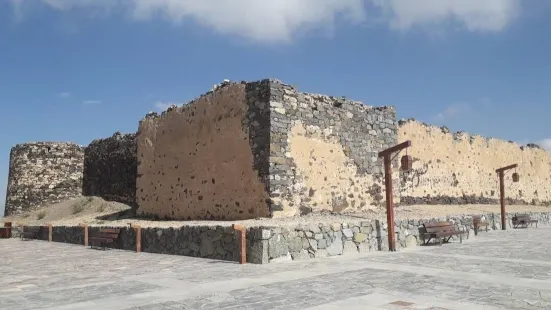 Shamsan Historical Castle