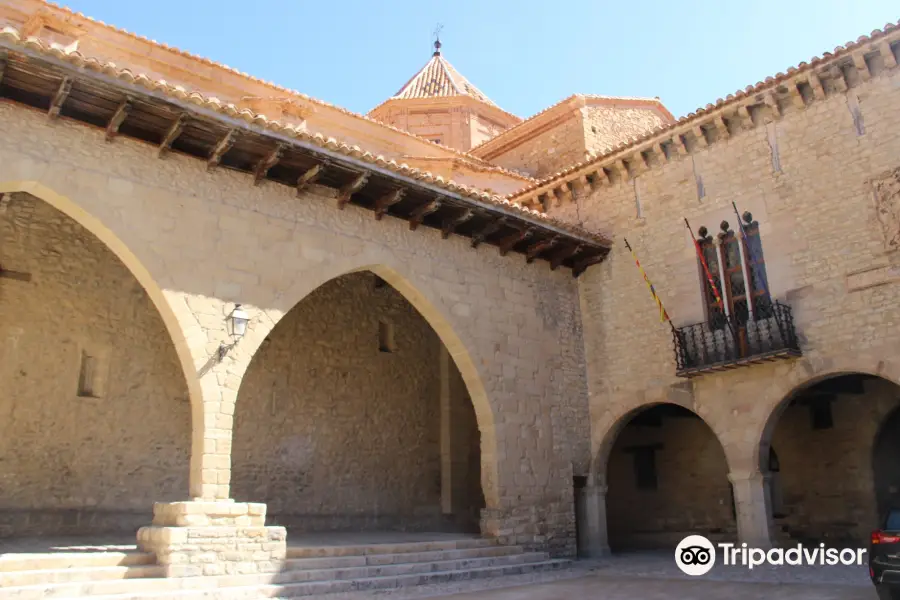 Ayuntamiento De Cantavieja-Teruel-Aragón