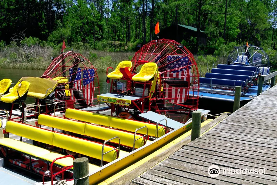 Airboat Adventures / Swampvette