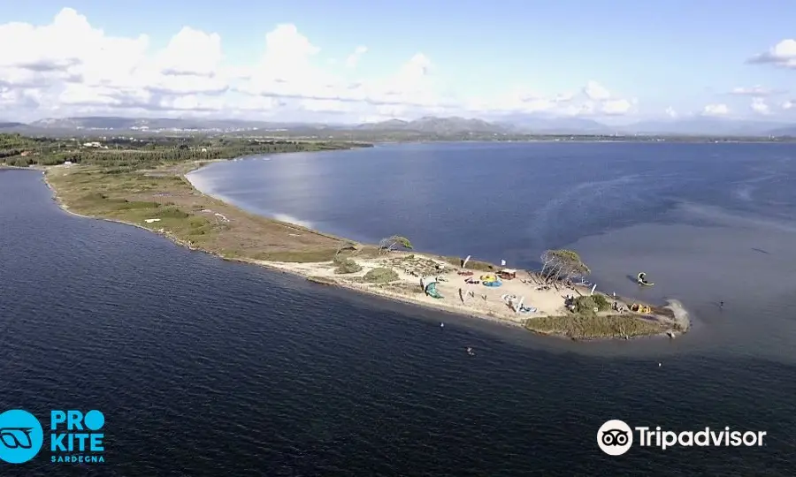 ProKite Sardegna - Punta Trettu Kitesurf school