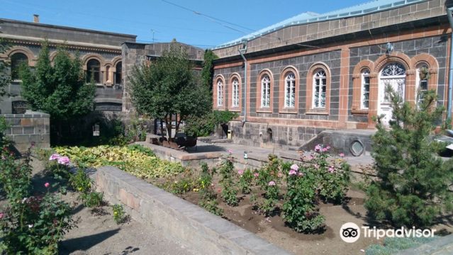Hovhannes Shiraz House-Museum
