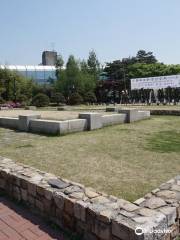 Yanghwajin Foreign Missionary Cemetery