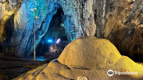 Bitchu Kanachi Cave