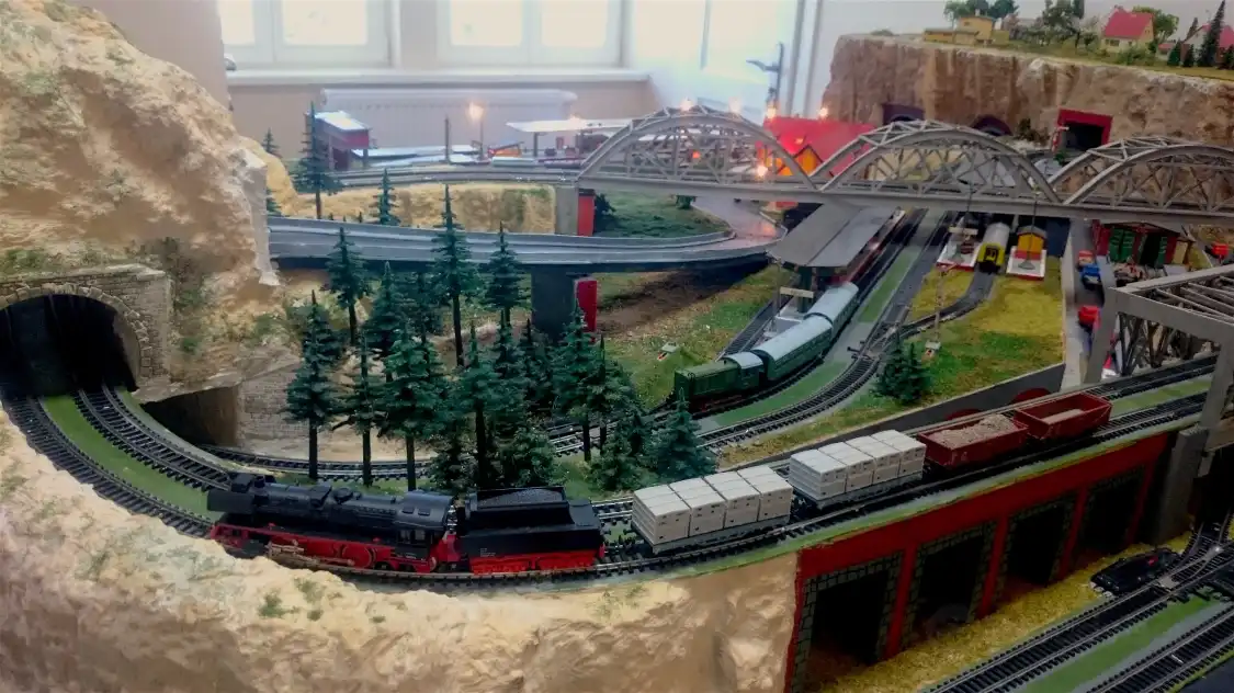 Hotels near Exhibition of Miniature Railway