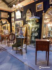 Antique Dealers of Village Notre Dame