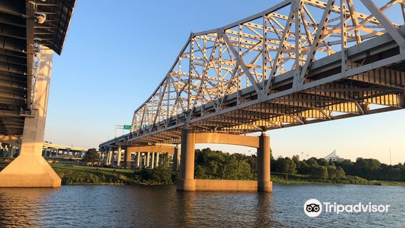 Belle of Louisville Riverboats