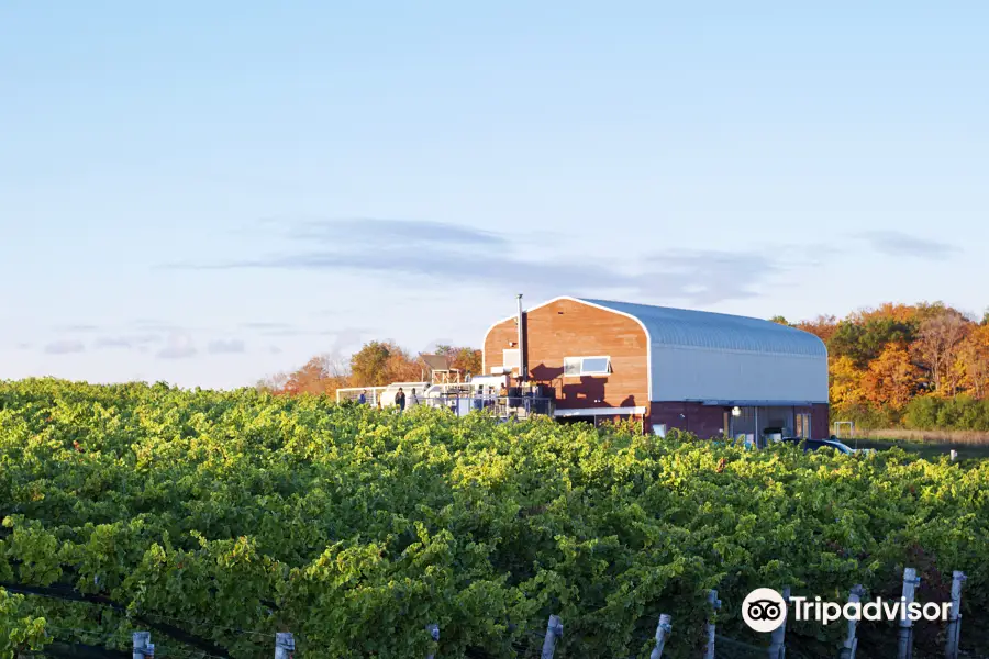 Norman Hardie Vineyard And Winery