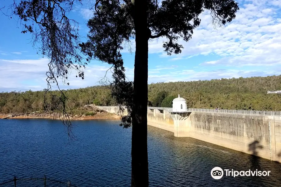 Mundaring Weir