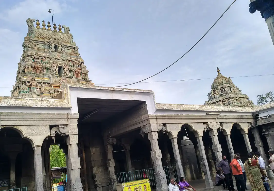 Hôtels à proximité de : Sugavaneshwarar Temple