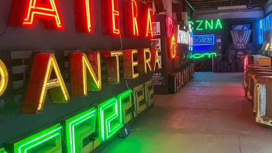 Neon Museum