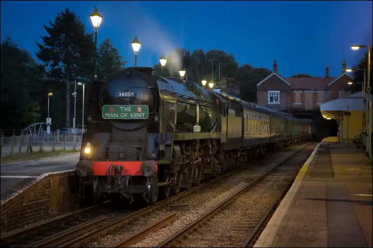 Hotels near Spa Valley Railway - (Tunbridge Wells West, Station)