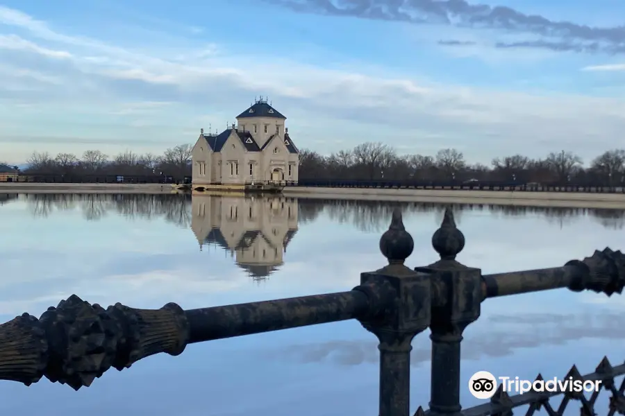 Crescent Hill Reservoir