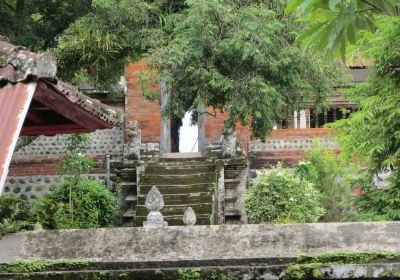 Lingsar Temple