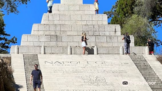 Monument commémoratif de Napoléon 1er - Munimentu Cummimurativu di Nabuliòne