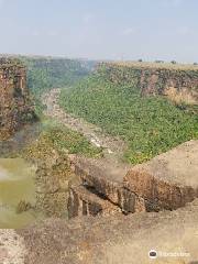 Bahuti Waterfall