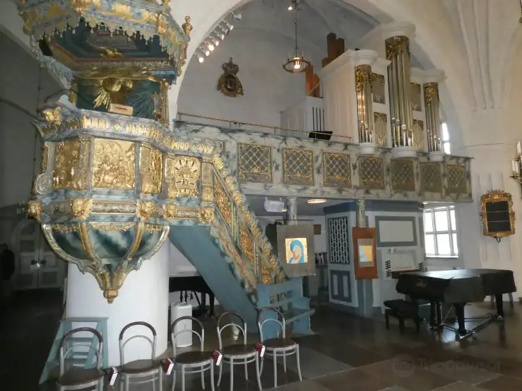 Hotels near Leksands Kyrka