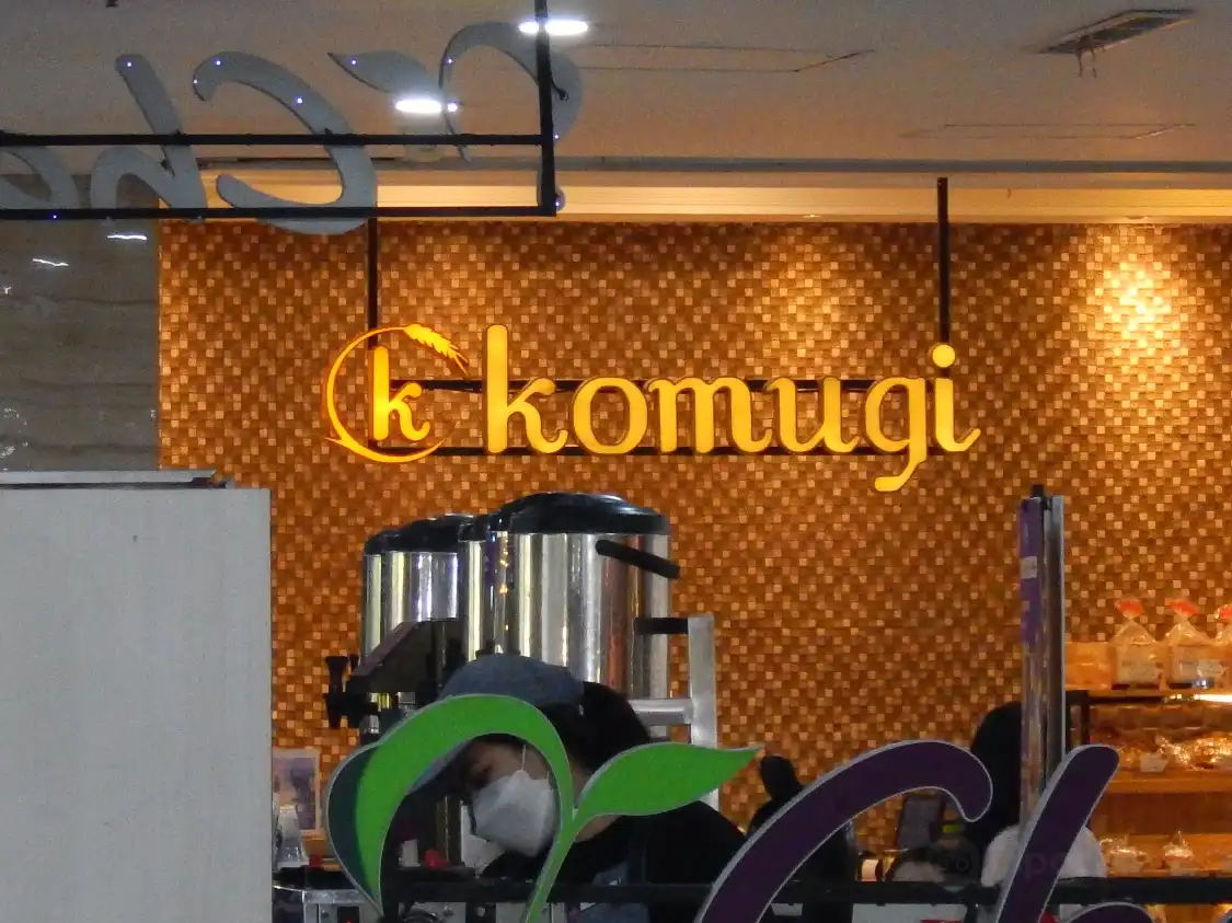 Hotel dekat Plaza Renon