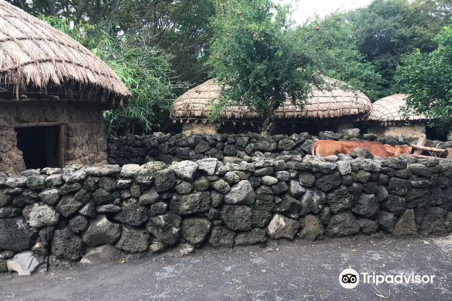 Jeju Folk Museum