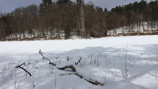 Moreau Lake State Park