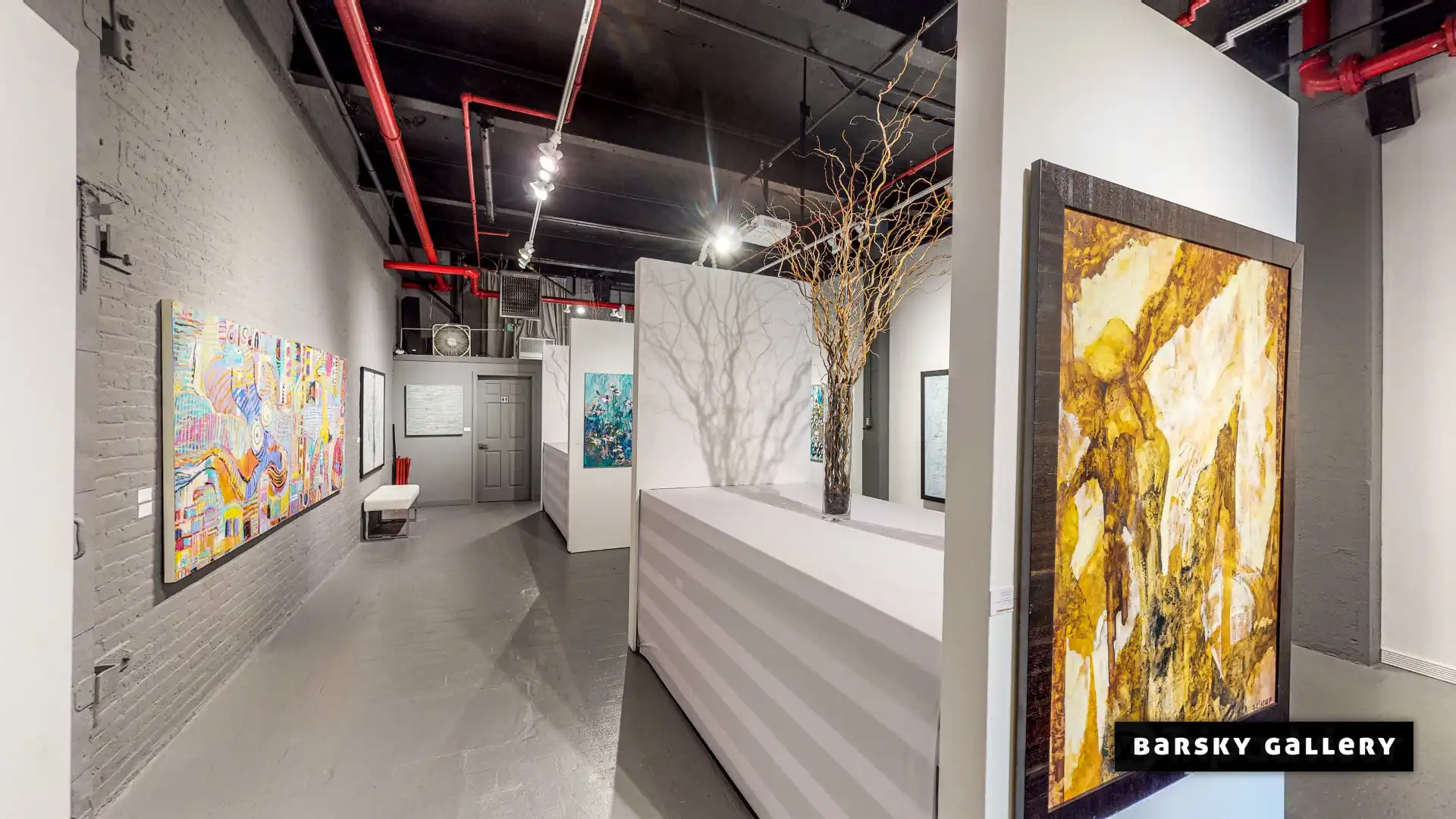Hotels near Barsky Gallery & Art Advisory