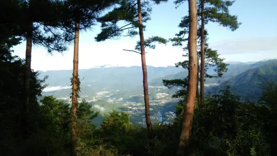 倉岳山