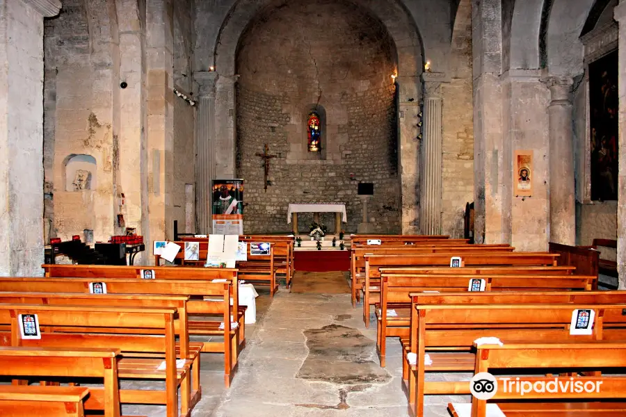 Eglise Notre-Dame Et Saint-Veran